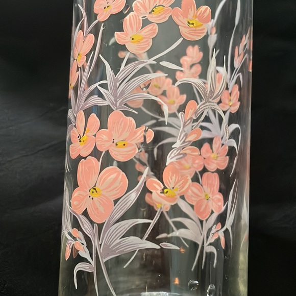 Vase- 1987 Glass Pink Flowers Pasabahce Vase Made In Turkey - Picture 9 of 10